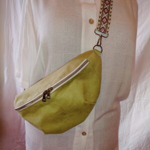 Bauchtasche lindgrün