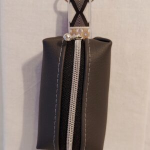 Beuteltasche anthrazit, Band gemustert